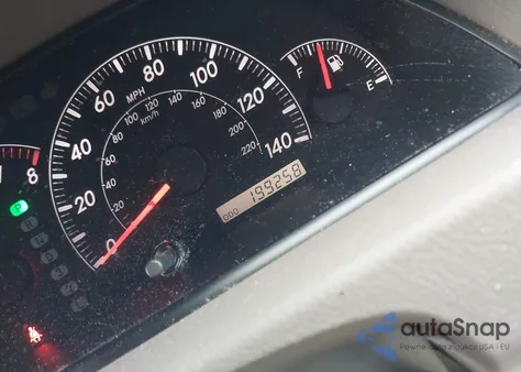 2005 Toyota Camry Le из США, поврежденный, VIN 4T1BE32K75U625789